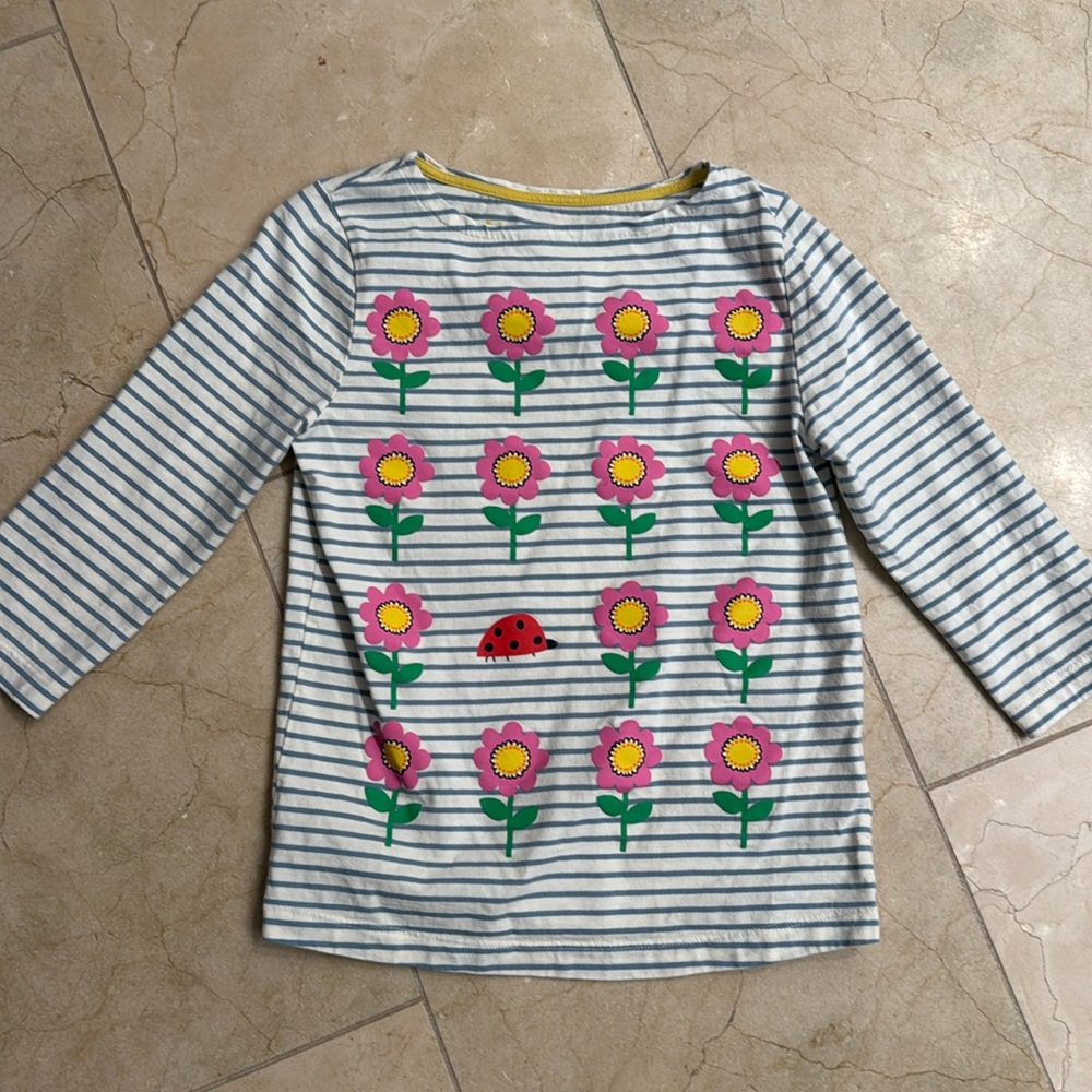 Mini boden flower and ladybug 3/4 sleeve top size 7/8Y
Stripe EUC